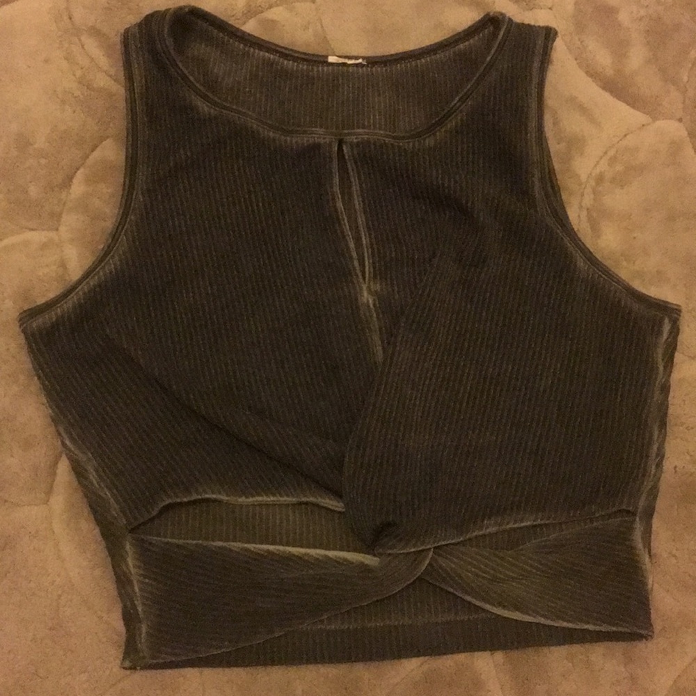 Fabletics athleisure wear crop top!